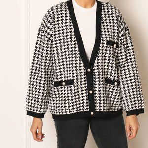 Black and White Houndstooth button cardigan oversize L